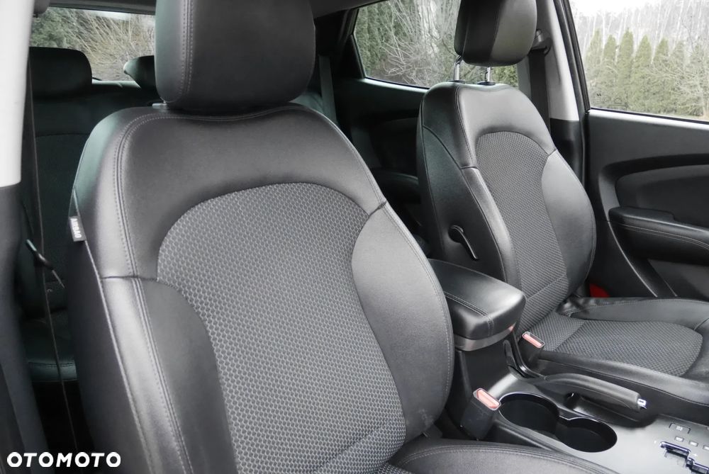 Hyundai ix35 2.0 CRDi 4WD Automatik Premium - 19