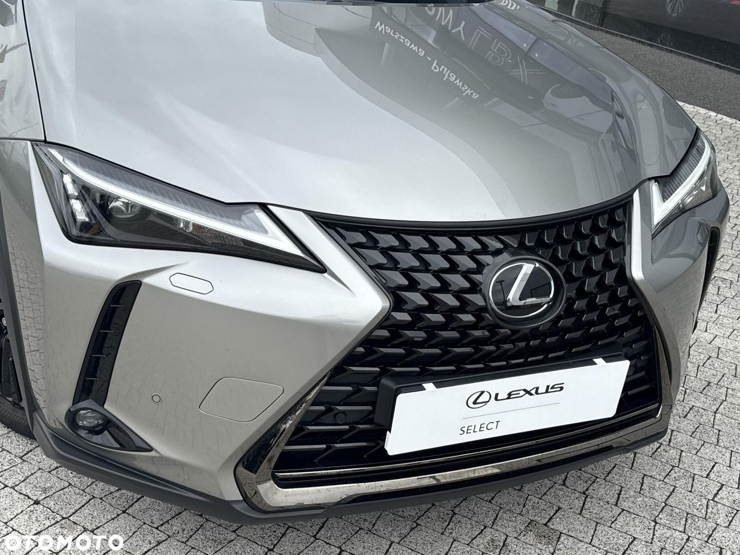 Lexus UX 200 GPF F Impression 2WD - 25