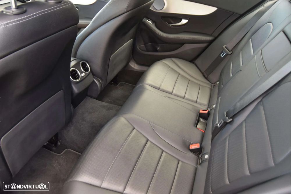 Mercedes-Benz C 300 de Avantgarde - 12