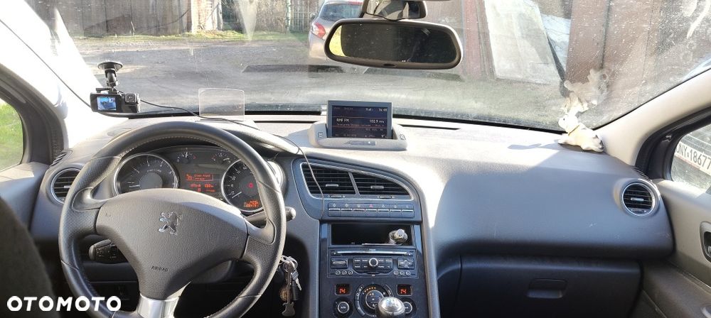 Peugeot 5008 - 7