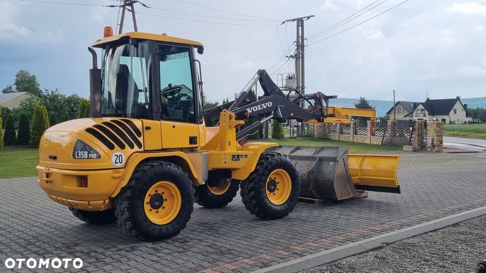 Volvo L35B-Z/S 5821Mth/ Maszyna sprowadzona z Szwaicari/ - 8