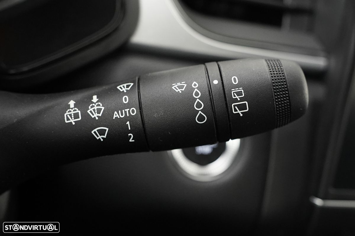 Renault Captur 1.0 TCe Techno Bi-Fuel - 18