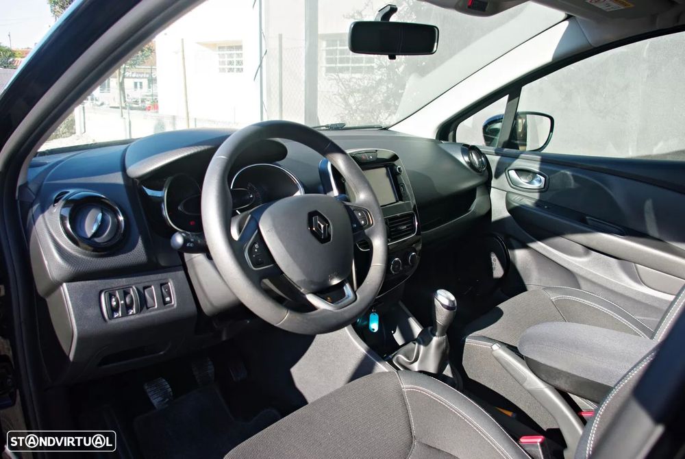 Renault Clio Sport Tourer 1.5 dCi Zen - 13