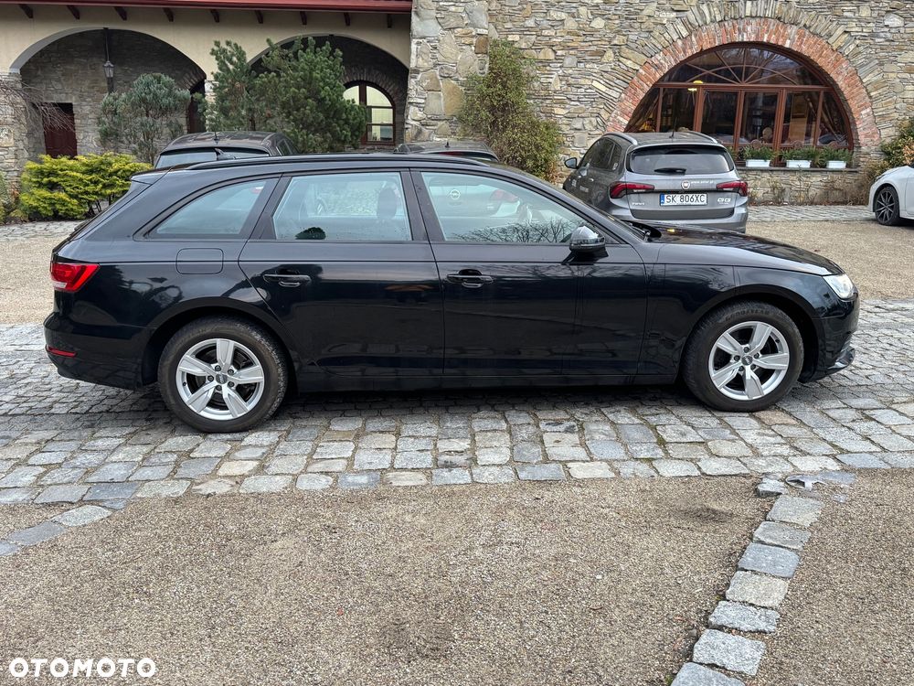 Audi A4 Avant - 4