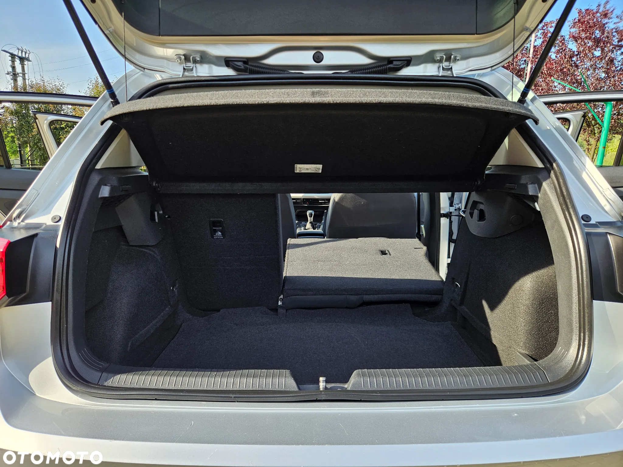Volkswagen Golf VIII 2.0 TDI - 26