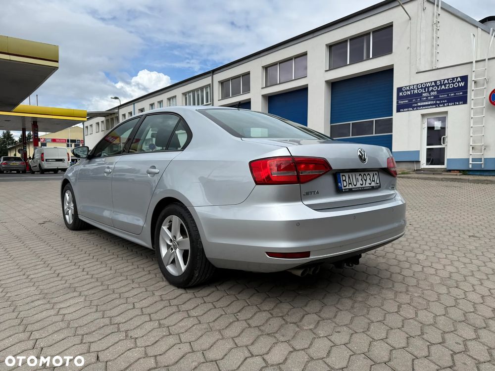Volkswagen Jetta 2.0 TDI DPF Comfortline - 7