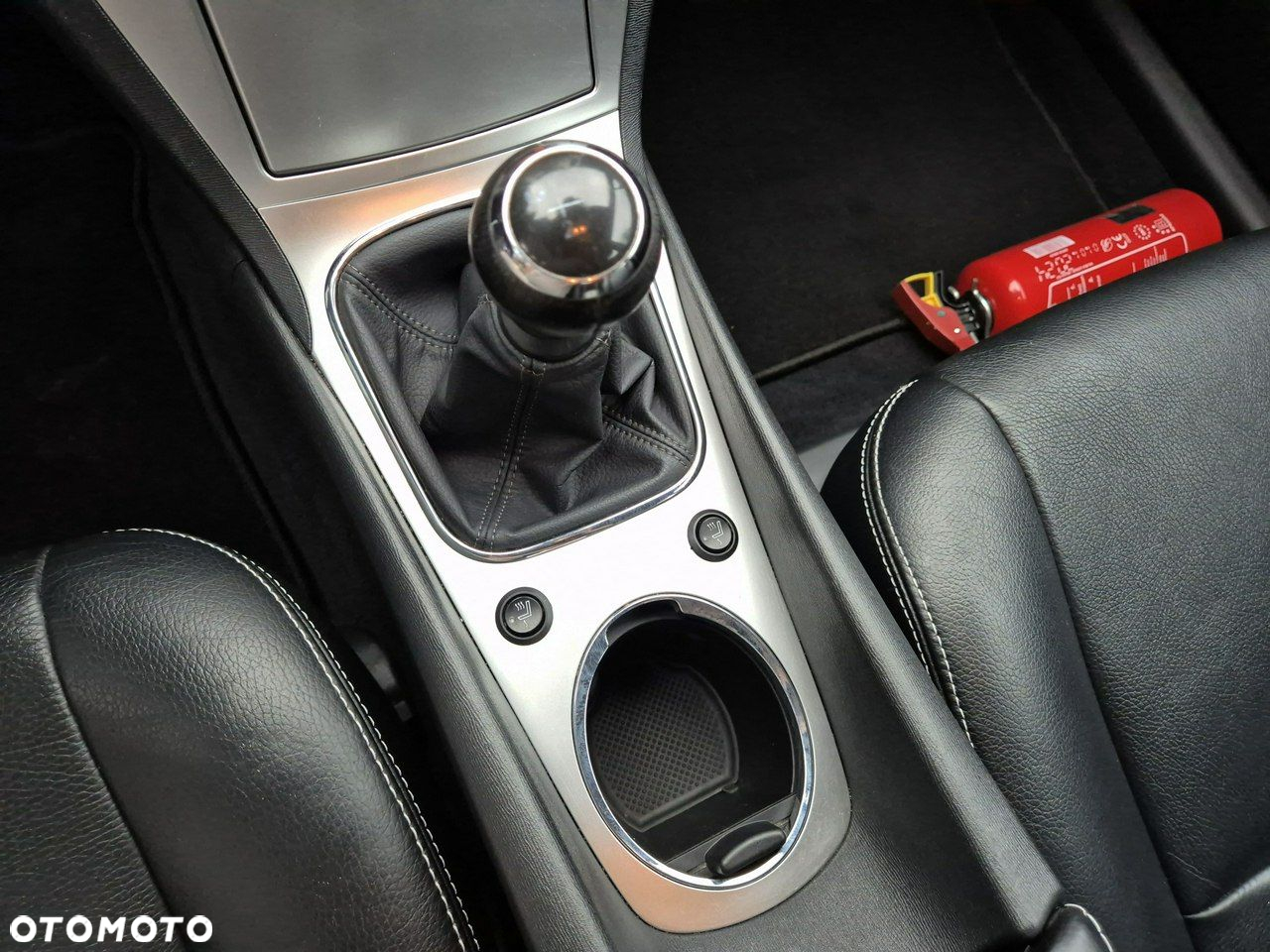Toyota Avensis - 17