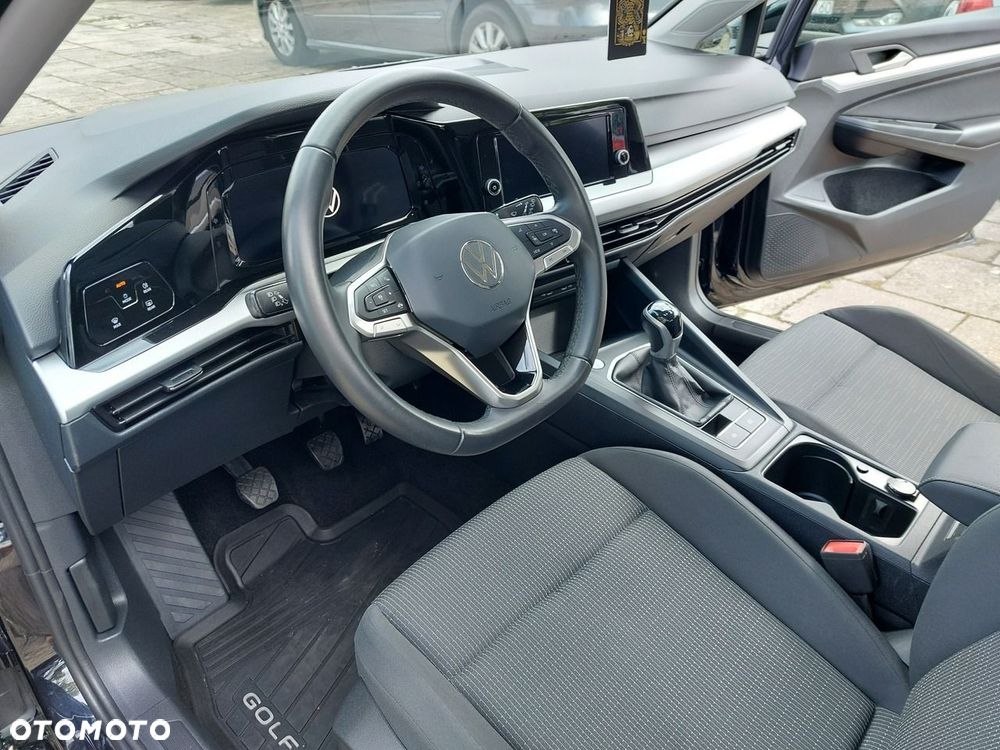 Volkswagen Golf - 16