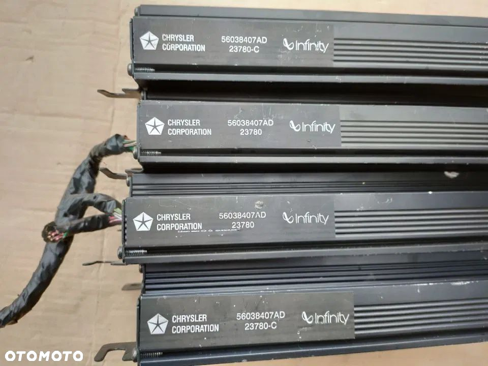 wzmacniacz radia jeep grand cherokee ii wj wg chrysler voyager iii - 3