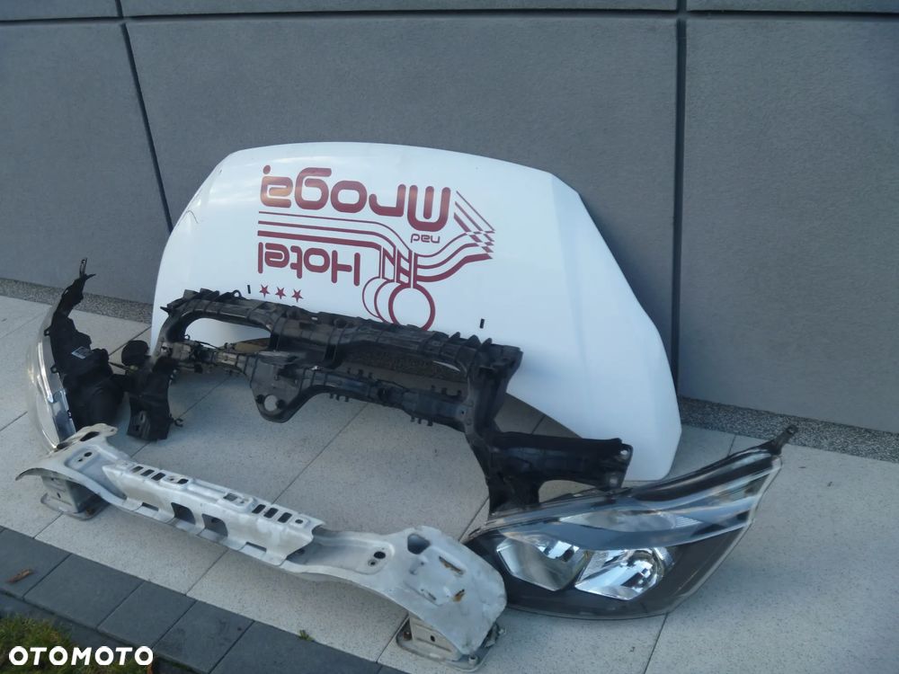 FORD TRANSIT CUSTOM LAMPA PRAWA JASNA LEWA CIEMNA EUROPA BK21-13W030-BJ