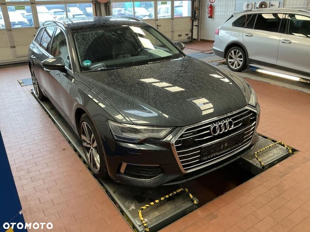 Audi A6 Avant - 4