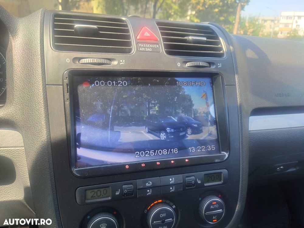 Volkswagen Jetta 1.4 TSI Comfortline - 5