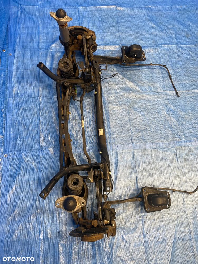 AUDI A3 8V LEON III GOLF VII 5Q0505315G ZAWIESZENIE WAHACZE AMORTYZATORY TYŁ TYLNE KOMPLETNE BELKA WÓZEK SANKI ZWROTNICE TARCZE ZACISKI KOMPLET - 5