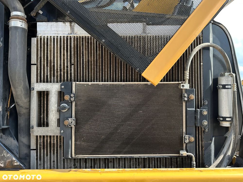 Caterpillar M318F - 34