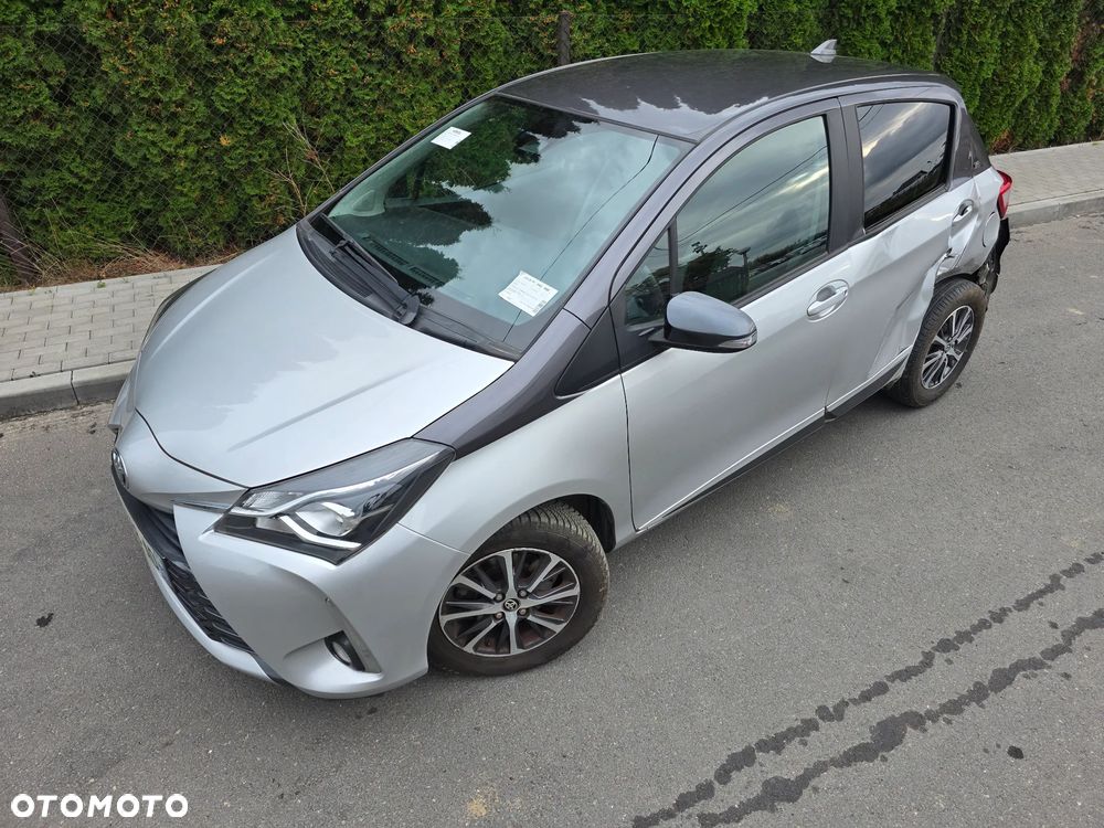 Toyota Yaris 1.5 20th Anniversary - 38