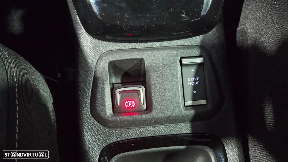 Opel Corsa 1.2 T Hybrid EdCT - 27