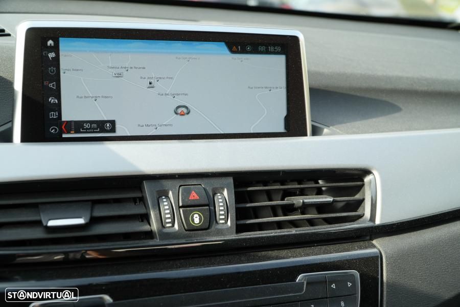 BMW X1 25 e xDrive xLine - 26