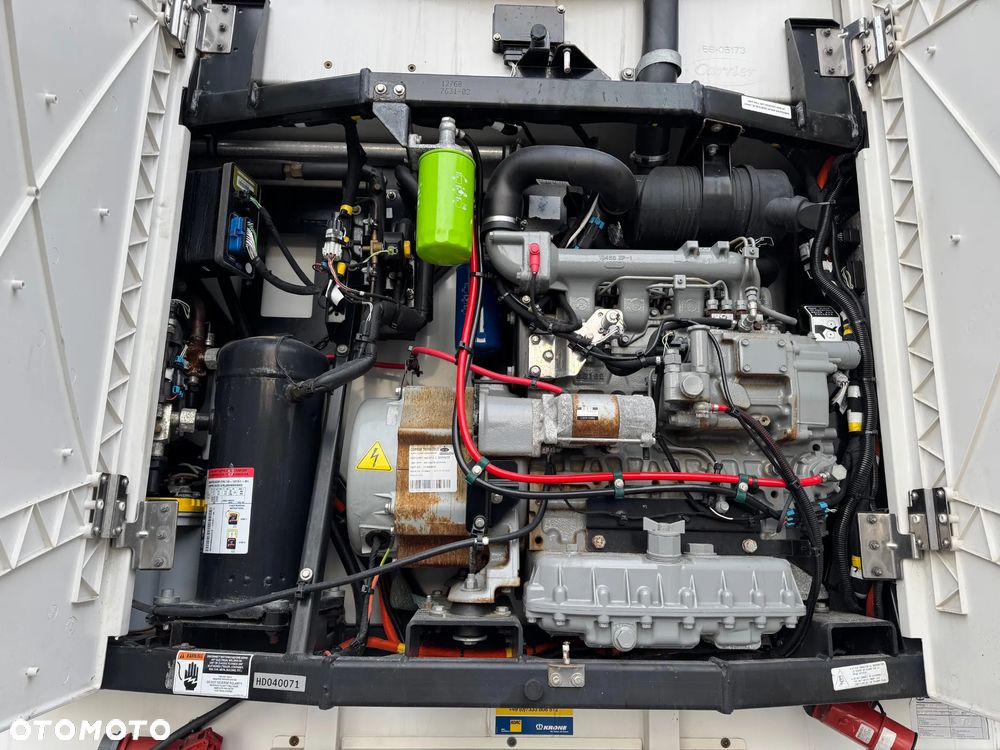 Krone Hakowa, Carrier Vector HE19, Nowe opony!! - 31