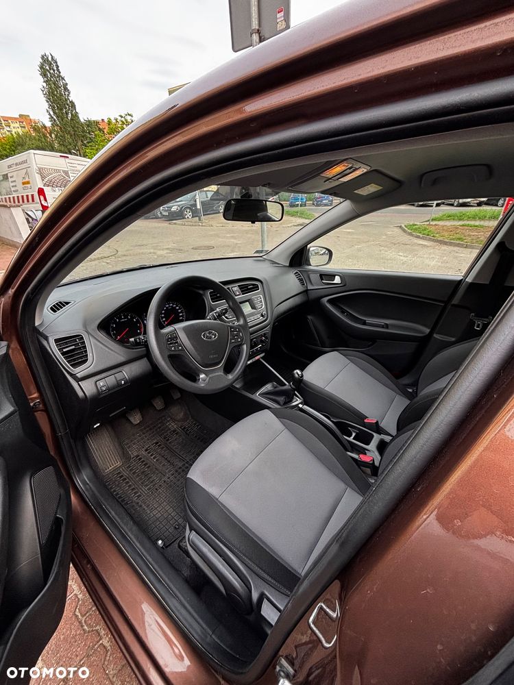 Hyundai i20 1.2 Classic Plus - 11