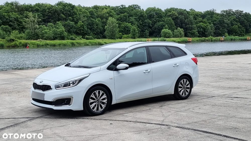 Kia Ceed 1.6 CRDi XL - 26