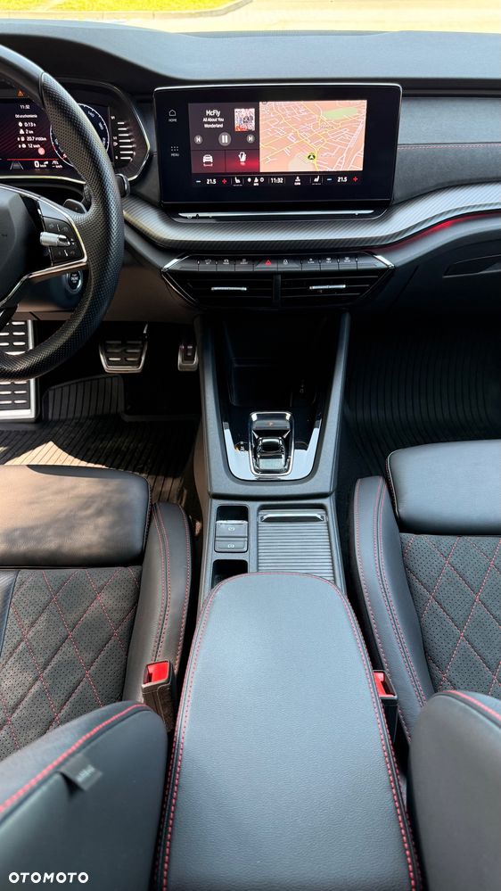 Skoda Octavia 2.0 TSI RS DSG - 25