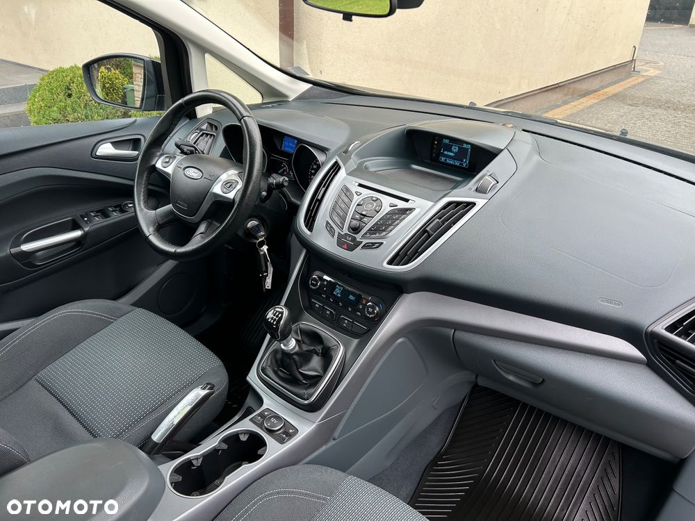 Ford Grand C-MAX 1.6 EcoBoost Titanium - 31