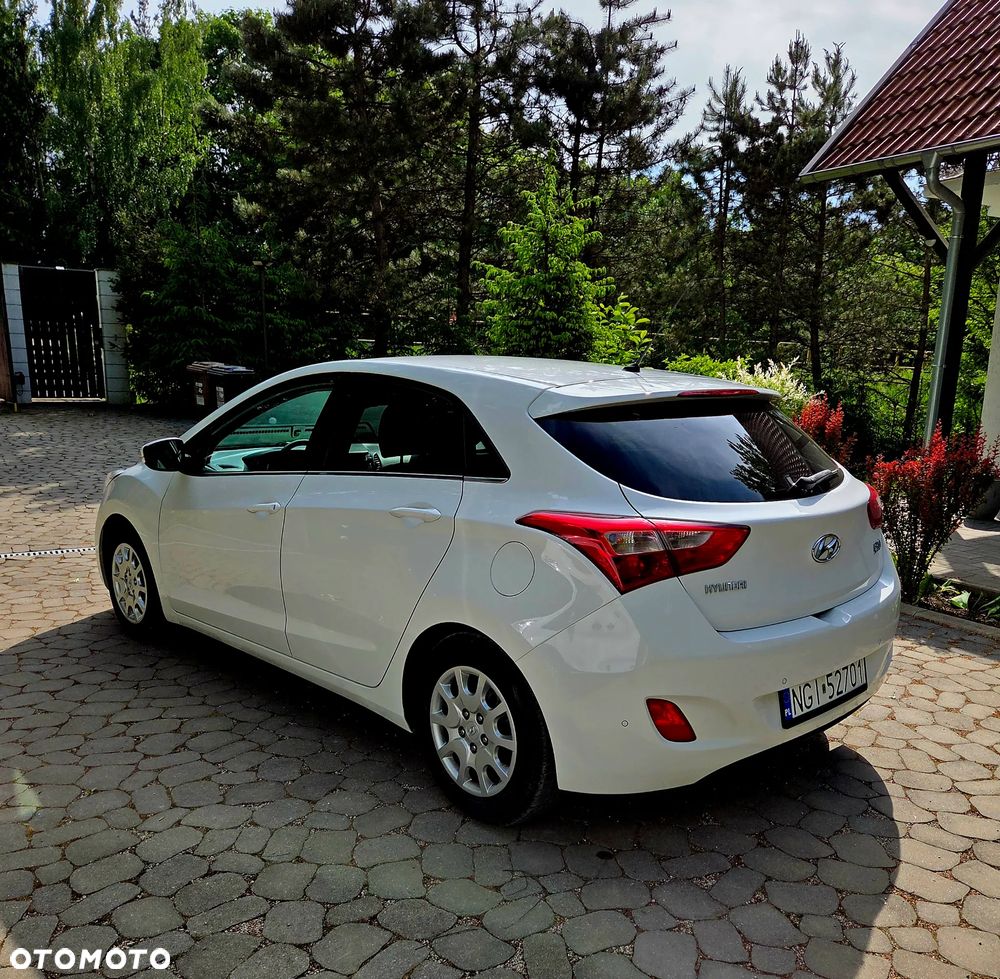 Hyundai i30 1.6 CRDi Premium - 3