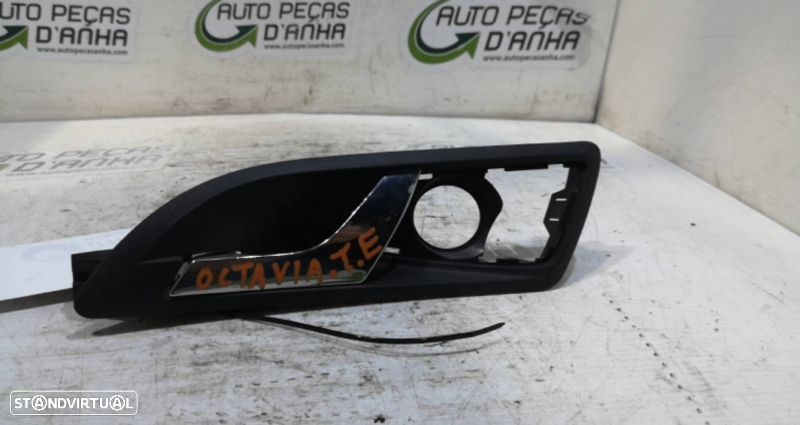 Puxador Interior Trás Esq Skoda Octavia Ii Combi (1Z5) - 1
