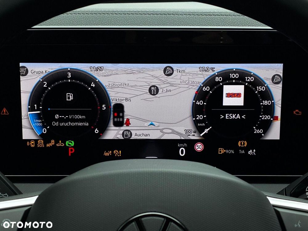 Volkswagen Tiguan - 11