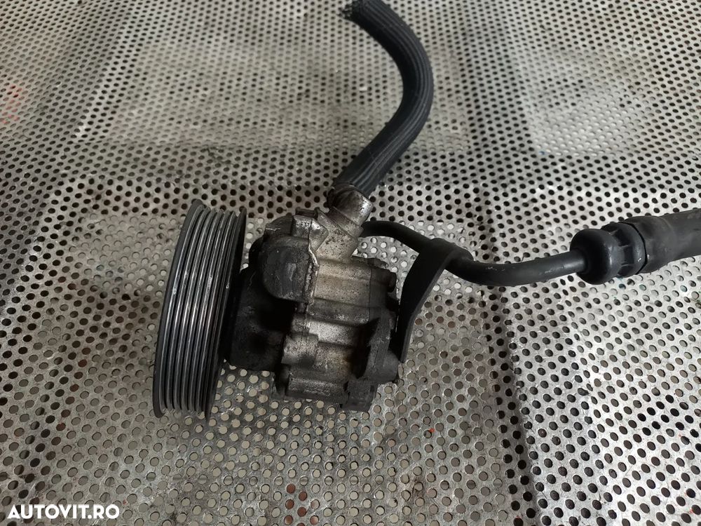 Pompa Servo Servodirectie Audi A6 C6 2.0 Tdi Cod Motor BRE Cod 4FE - 2