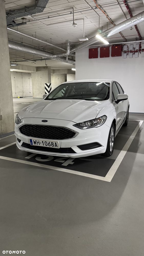 Ford Fusion - 1