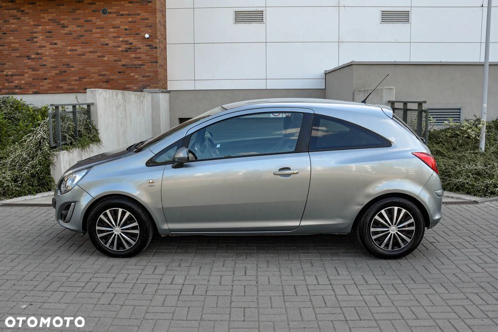 Opel Corsa - 2