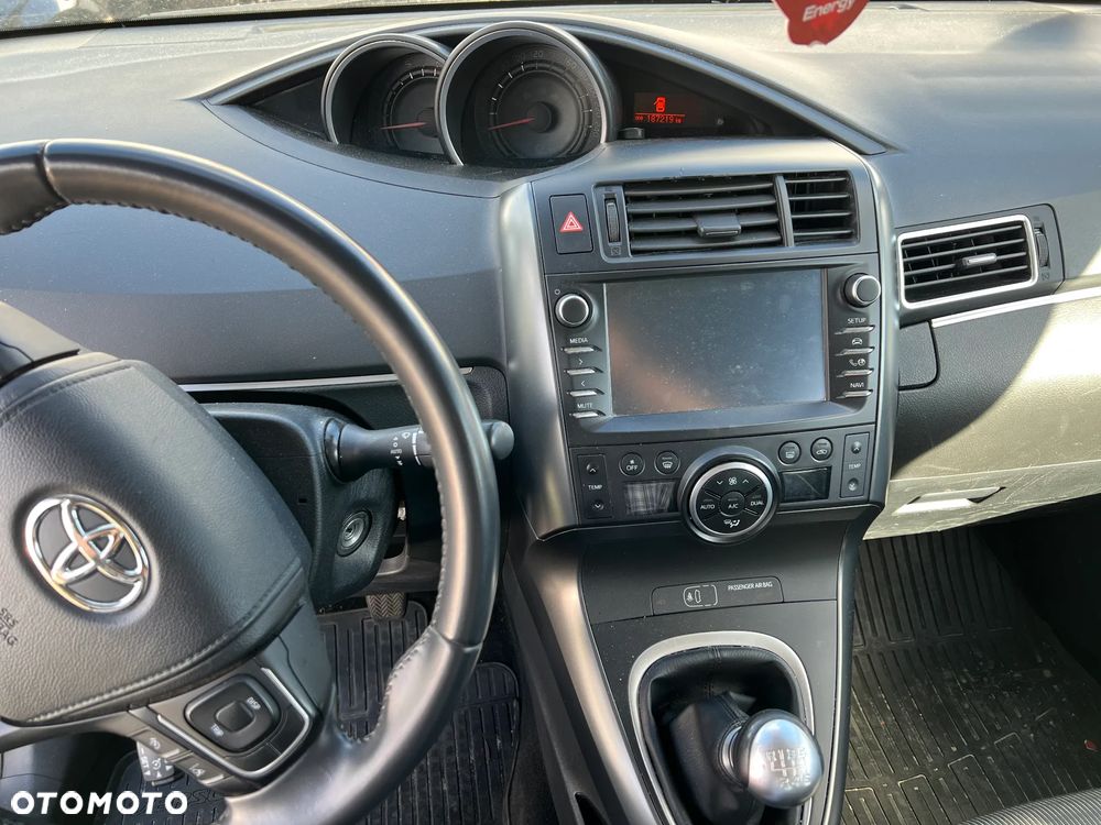 Toyota Verso 1.8 Premium 7os EU6 - 5