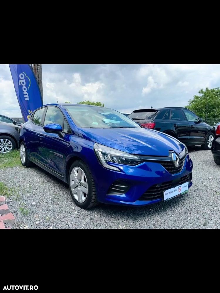 Renault Clio - 8