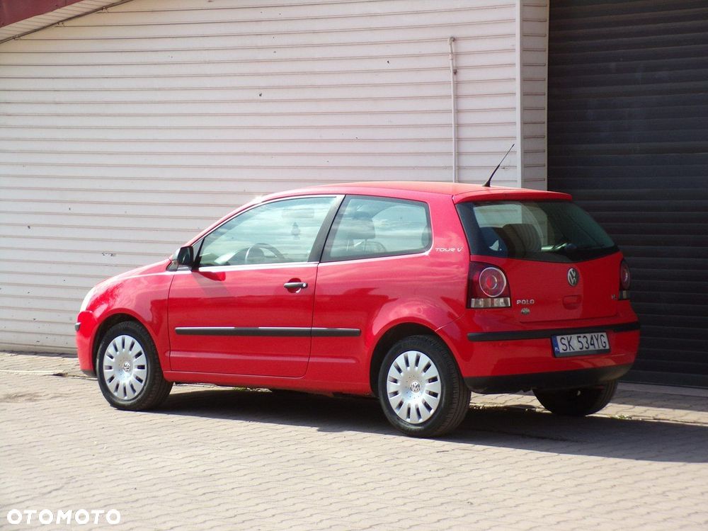 Volkswagen Polo 1.4 16V Comfortline - 16