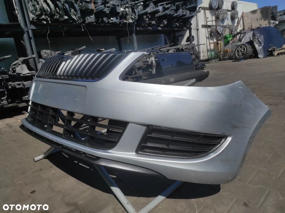ZDERZAK PRZÓD PRZEDNI SKODA FABIA 2 LIFT ROOMSTER LA7W 9156 SREBRNY WYSYŁKA !!!! - 2