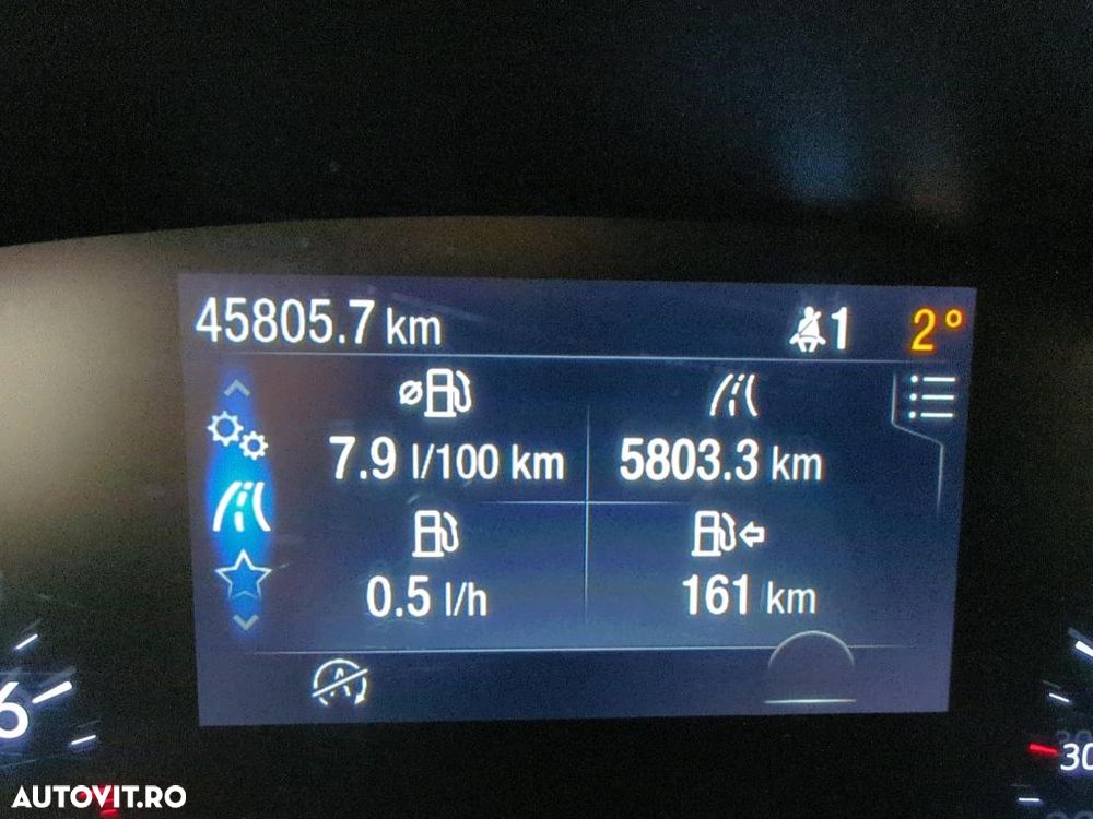 Ford Focus 1.0 EcoBoost Connected - 6