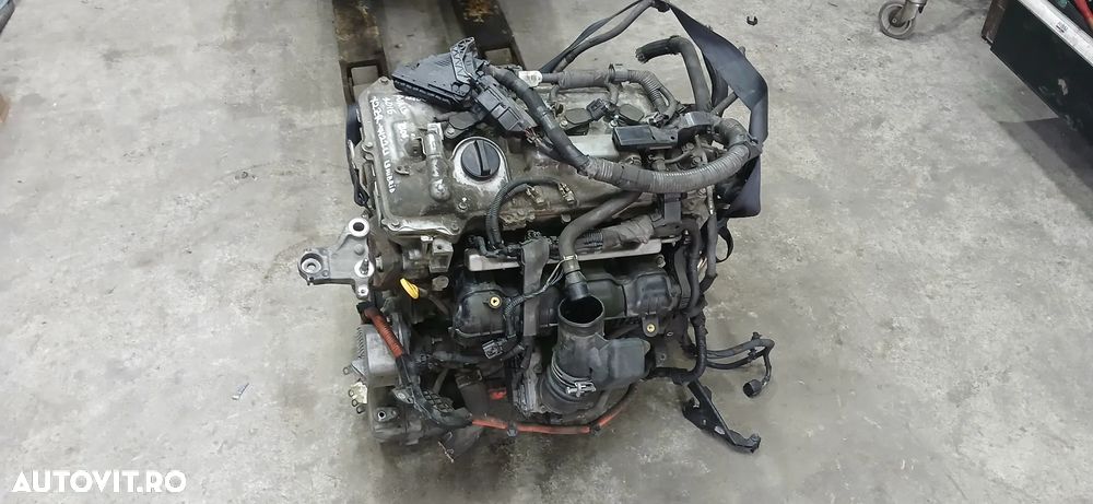 Motor X2ZR-W22U Toyota Auris 1.8 hybrid 2017 - 1