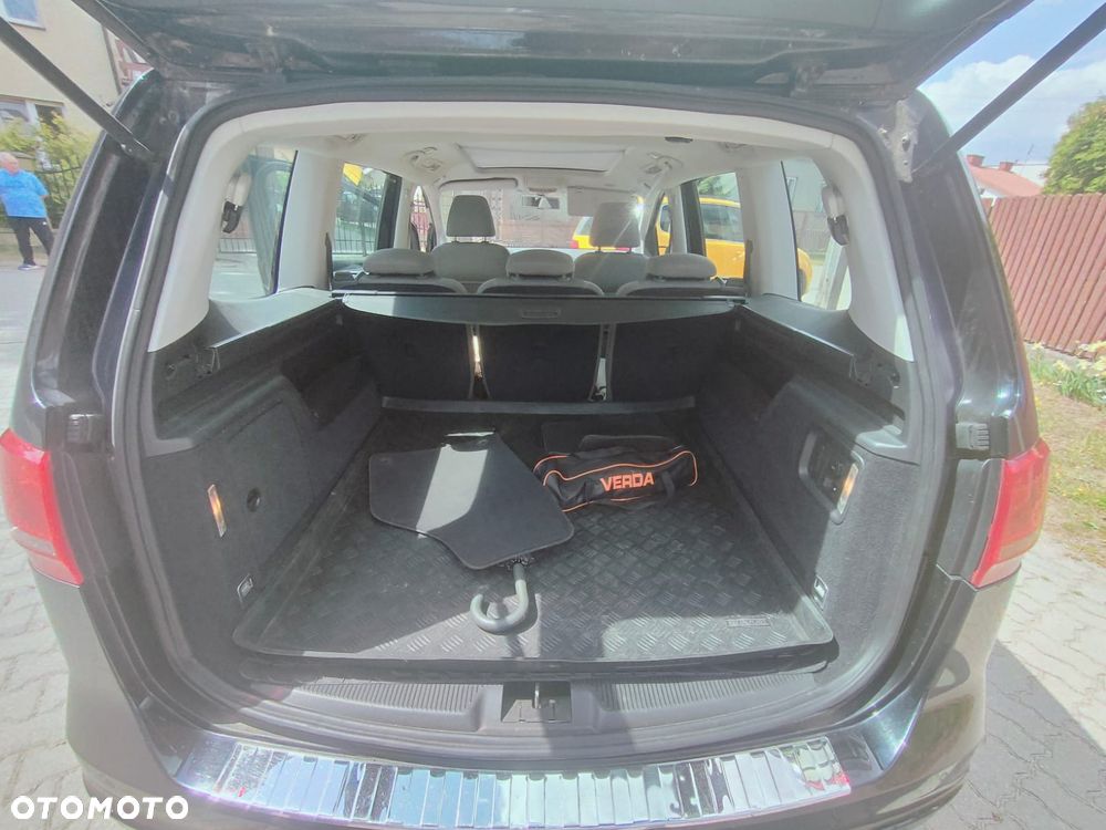 Volkswagen Sharan 2.0 TDI Comfortline - 6