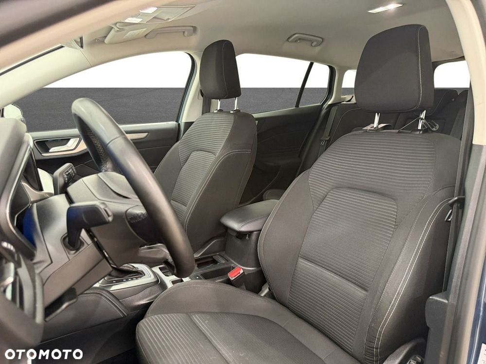 Ford Focus - 17