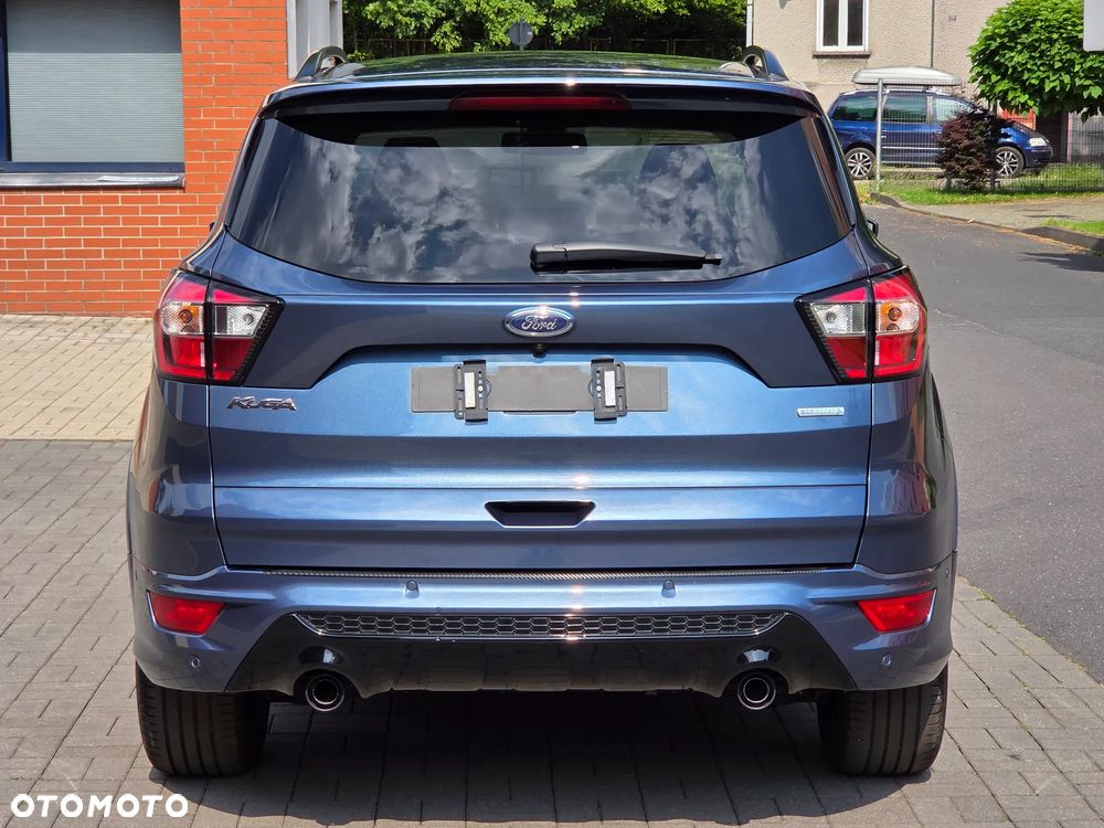 Ford Kuga 1.5 EcoBoost 2x4 ST-Line - 4