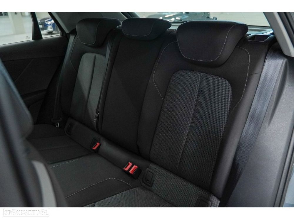 Audi Q2 30 TFSI - 13