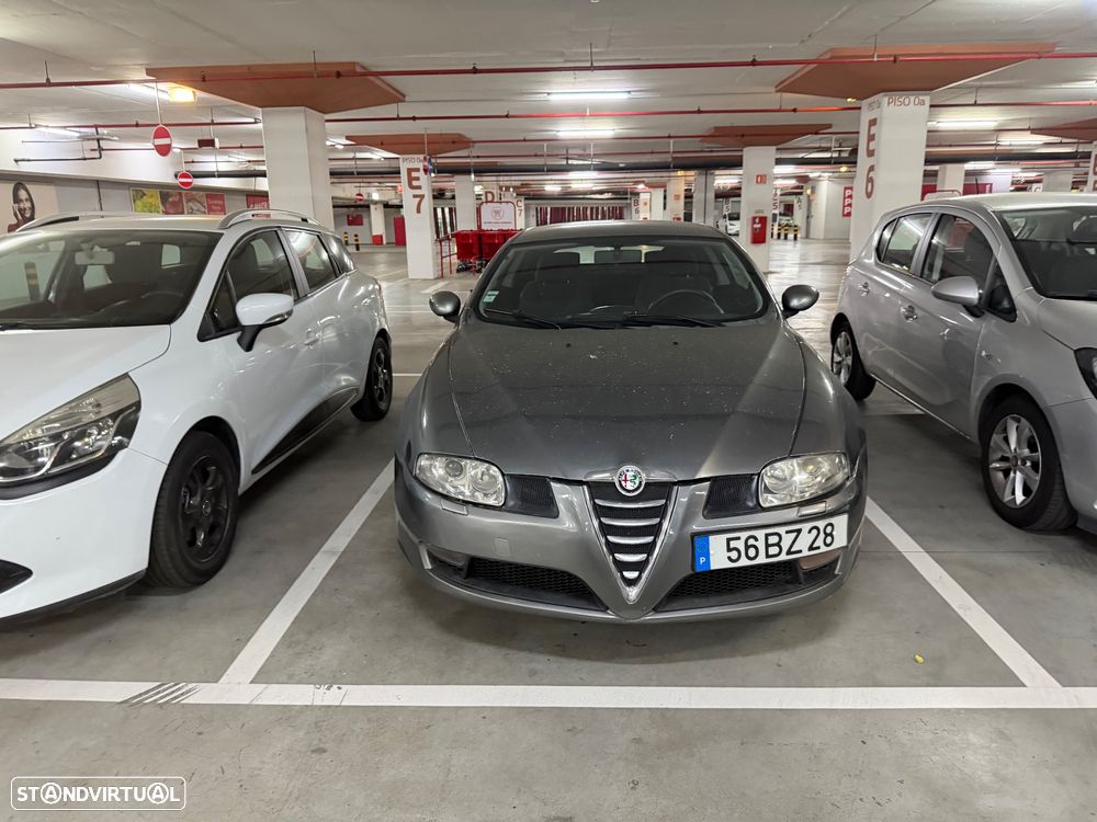 Alfa Romeo GT 1.9 JTD M-JET Progression - 4