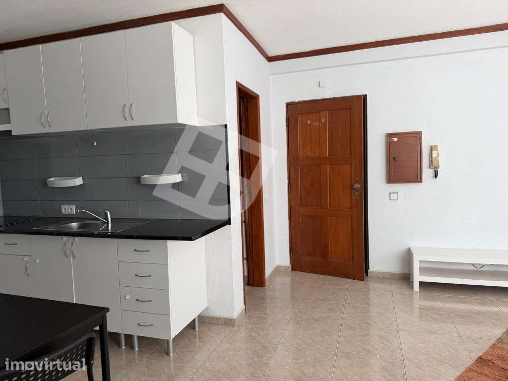 Apartamento T0 +1 mobilado | Aveiro - Centro - Grande imagem: 3/12
