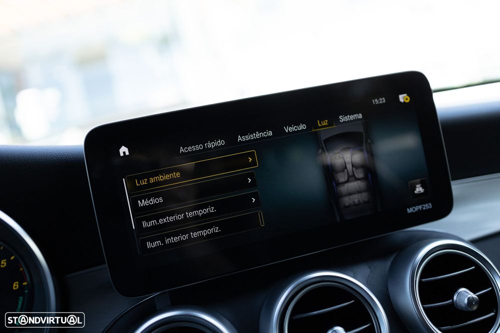 Mercedes-Benz GLC 300 de 4Matic - 20