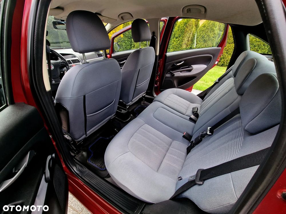 Fiat Linea 1.4 T-Jet 16V Dynamic - 19