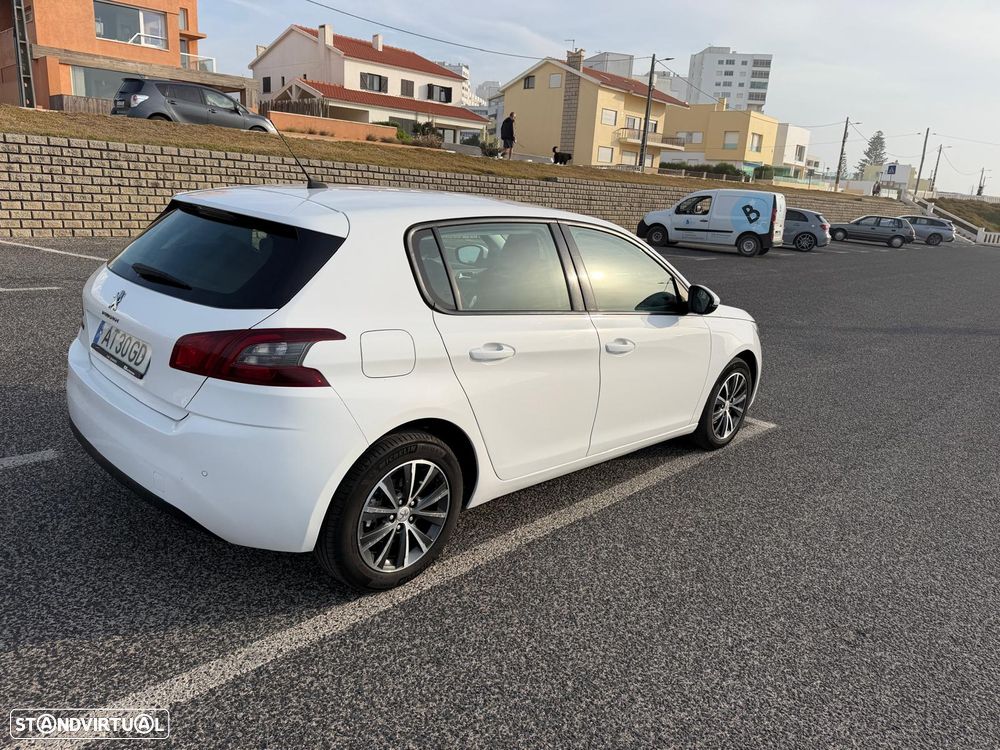 Peugeot 308 - 7