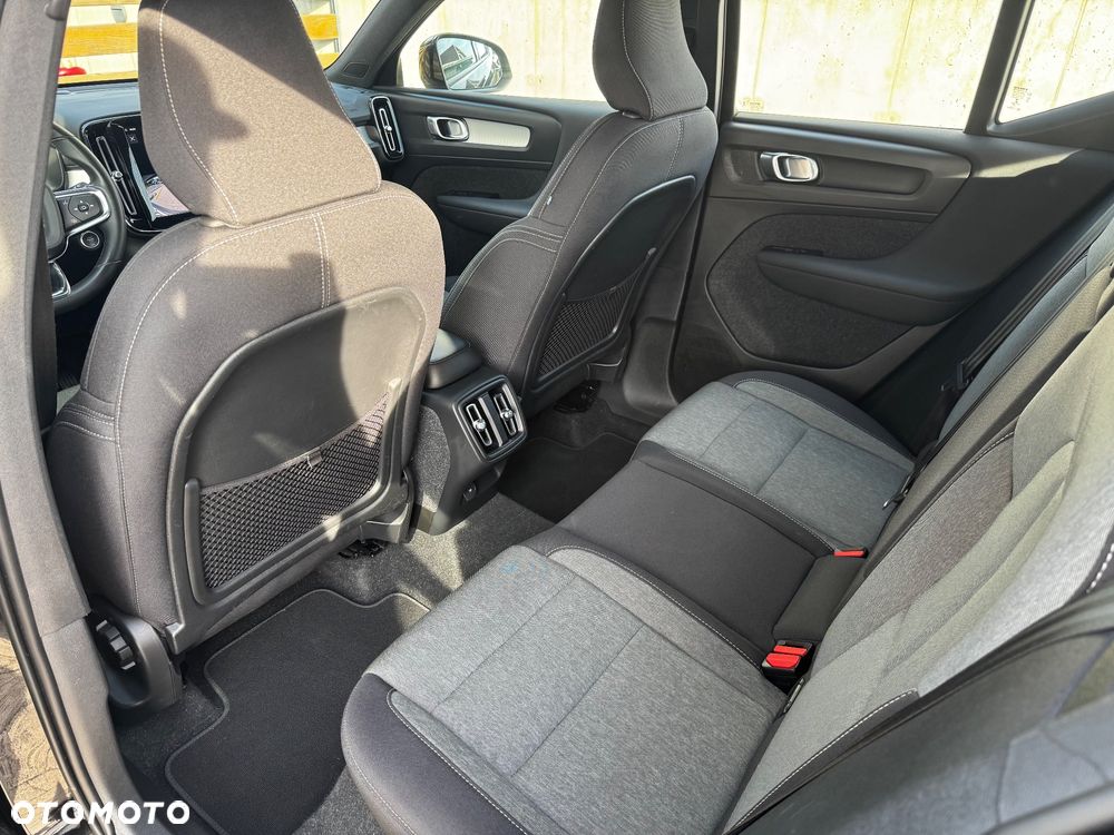 Volvo XC 40 B3 Plus Bright - 21