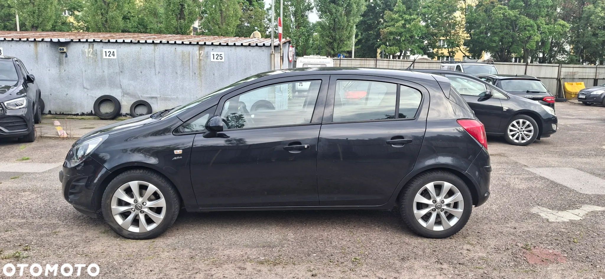 Opel Corsa 1.4 16V Active - 2
