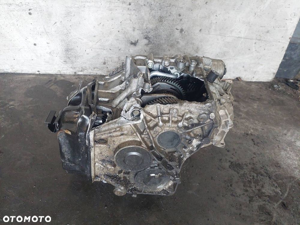 SKRZYNIA BIEGÓW AUTOMATYCZNA USZKODZONA PASSAT B8 2.0 TDI UAX - 5